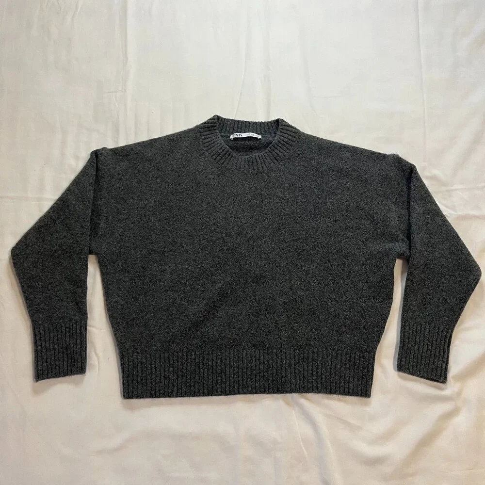 Zara Dark Gray Wool Blend Cropped Crewneck Sweater | Size S